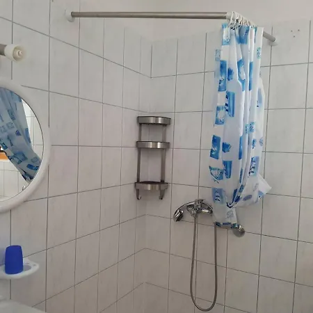 Grebaville Апартаменты Гребастика